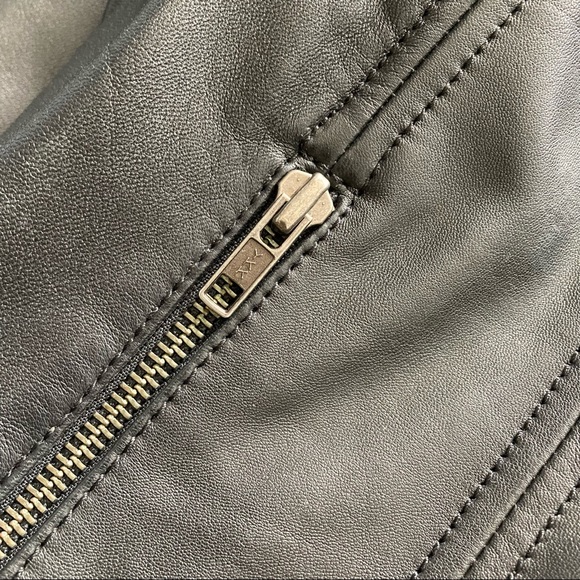 Danier Lamb Leather Bomber Jacket - Picture 4 of 6